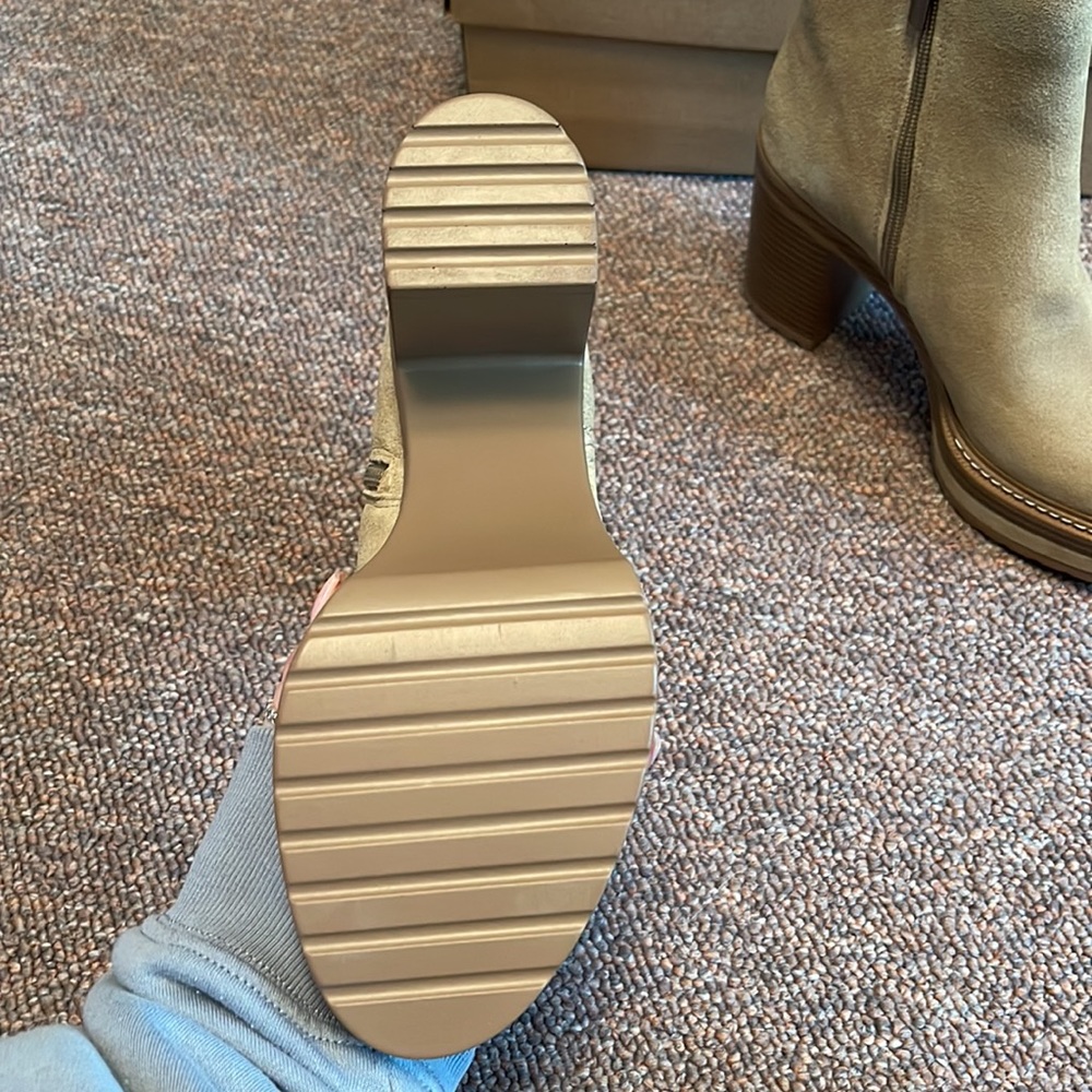 Steve Madden Shaniya Sand Suede Platform Booties Gem